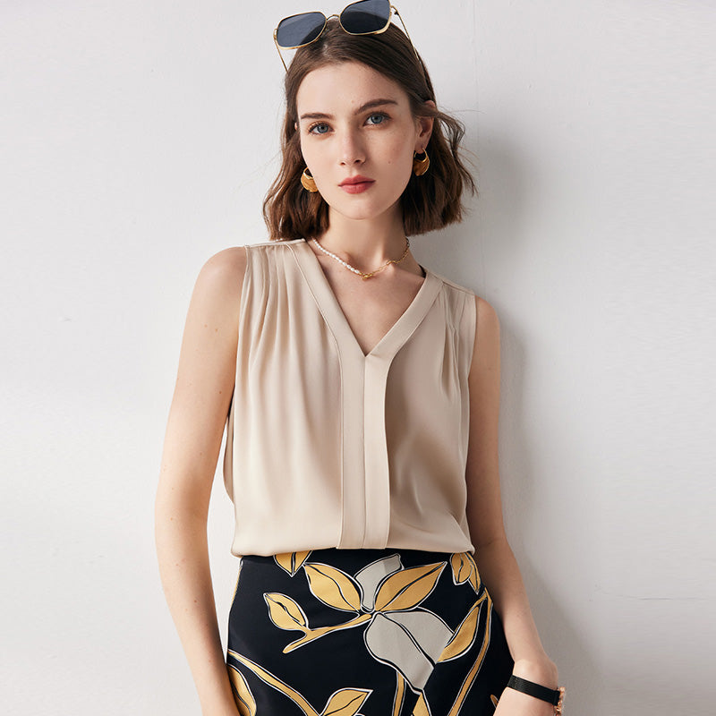 V-Neck Pleated Patchwork Design Sleeveless Top